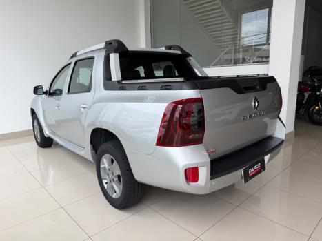 RENAULT Oroch 2.0 16V 4P FLEX DYNAMIQUE AUTOM�TICO, Foto 6