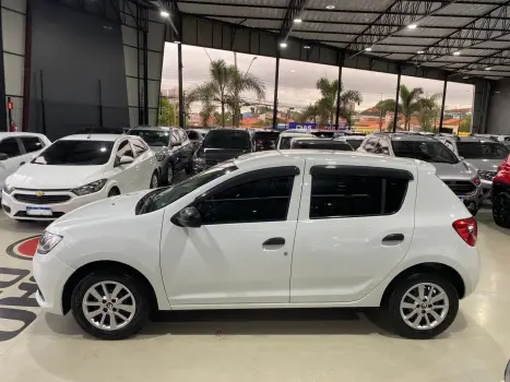 RENAULT Sandero 1.0 12V 4P FLEX SCE AUTHENTIQUE, Foto 8 RENAULT Sandero 1.0 12V 4P FLEX SCE AUTHENTIQUE, Foto 8