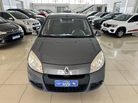 RENAULT Sandero 1.0 16V 4P FLEX EXPRESSION, Foto 2