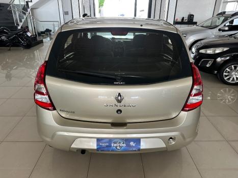 RENAULT Sandero 1.0 16V 4P FLEX EXPRESSION, Foto 5