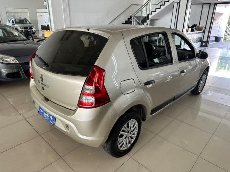 RENAULT Sandero 1.0 16V 4P FLEX EXPRESSION, Foto 6