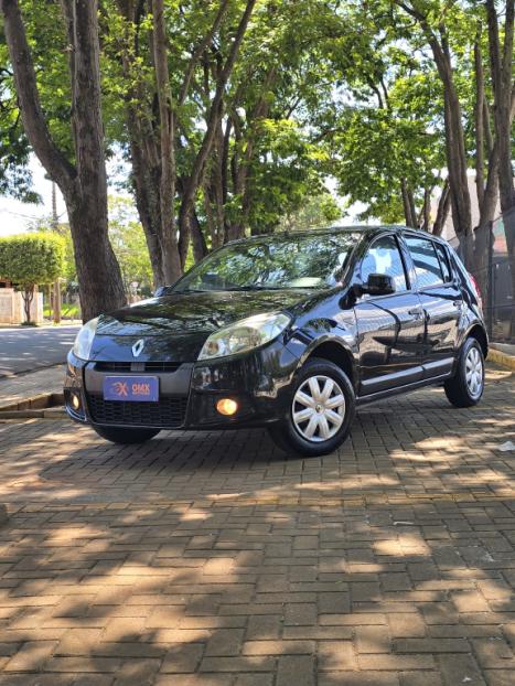 RENAULT Sandero 1.0 16V 4P FLEX EXPRESSION, Foto 2