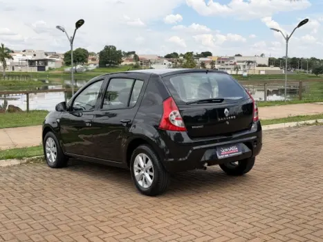RENAULT Sandero 1.0 16V 4P FLEX AUTHENTIQUE, Foto 6