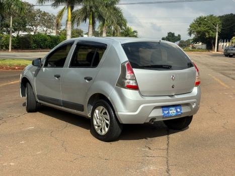 RENAULT Sandero 1.0 16V 4P FLEX AUTHENTIQUE, Foto 4
