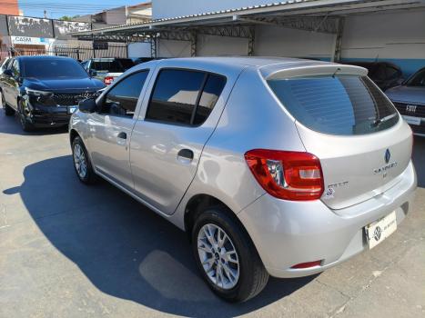 RENAULT Sandero 1.0 12V 4P FLEX SCE AUTHENTIQUE, Foto 4