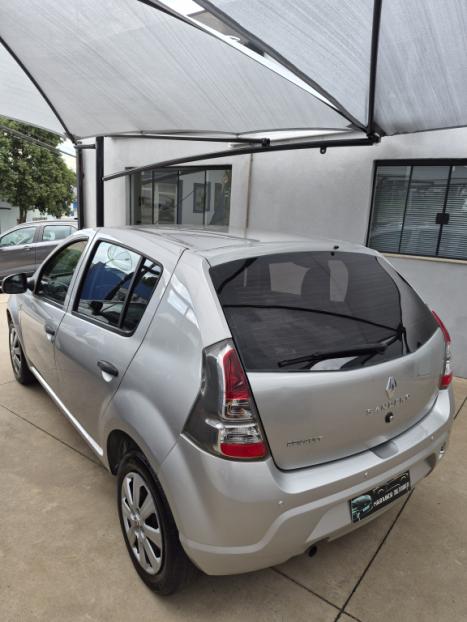 RENAULT Sandero 1.0 16V 4P FLEX AUTHENTIQUE, Foto 3