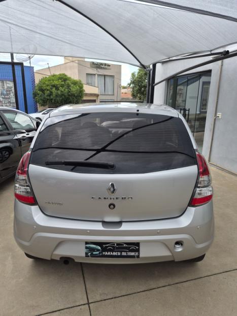 RENAULT Sandero 1.0 16V 4P FLEX AUTHENTIQUE, Foto 6