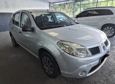 RENAULT Sandero 1.0 16V 4P FLEX AUTHENTIQUE, Foto 2