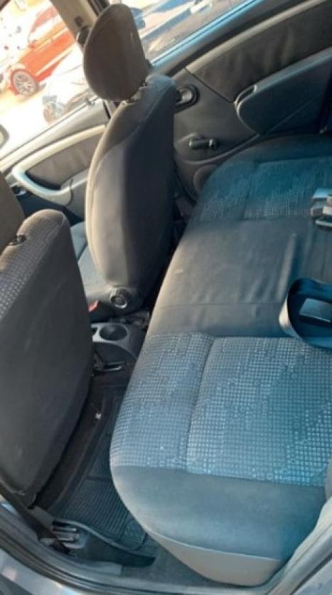 RENAULT Sandero 1.6 4P FLEX EXPRESSION, Foto 6 RENAULT Sandero 1.6 4P FLEX EXPRESSION, Foto 6