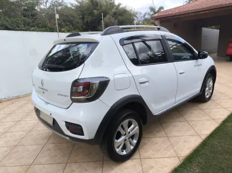 RENAULT Sandero 1.6 4P FLEX STEPWAY, Foto 4