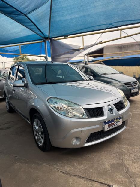 RENAULT Sandero 1.6 16V 4P FLEX SCE EXPRESSION, Foto 3 RENAULT Sandero 1.6 16V 4P FLEX SCE EXPRESSION, Foto 3