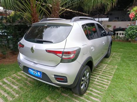 RENAULT Sandero 1.6 16V 4P SCE FLEX STEPWAY ICONIC X-TRONIC AUTOM�TICO CVT, Foto 8