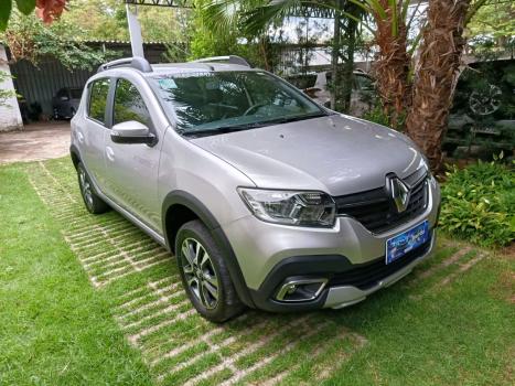 RENAULT Sandero 1.6 16V 4P SCE FLEX STEPWAY ICONIC X-TRONIC AUTOM�TICO CVT, Foto 10