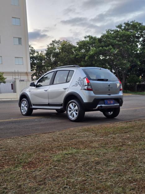 RENAULT Sandero 1.6 4P FLEX STEPWAY, Foto 4