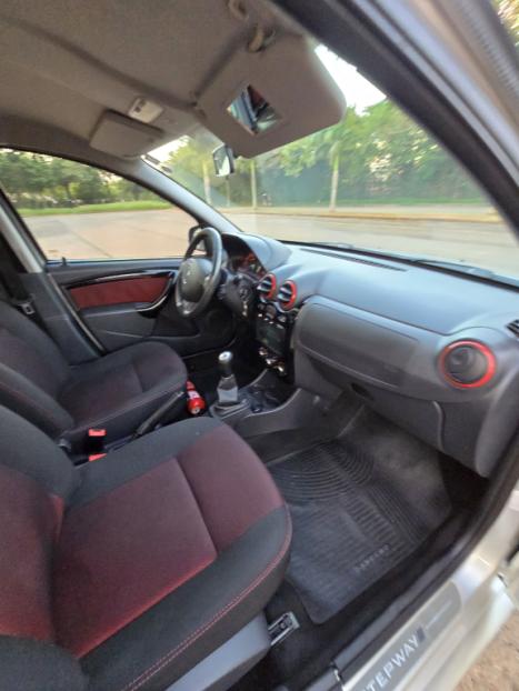 RENAULT Sandero 1.6 4P FLEX STEPWAY, Foto 5