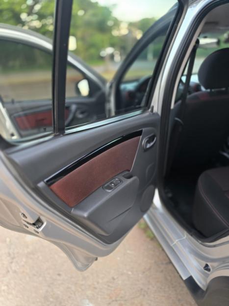 RENAULT Sandero 1.6 4P FLEX STEPWAY, Foto 12