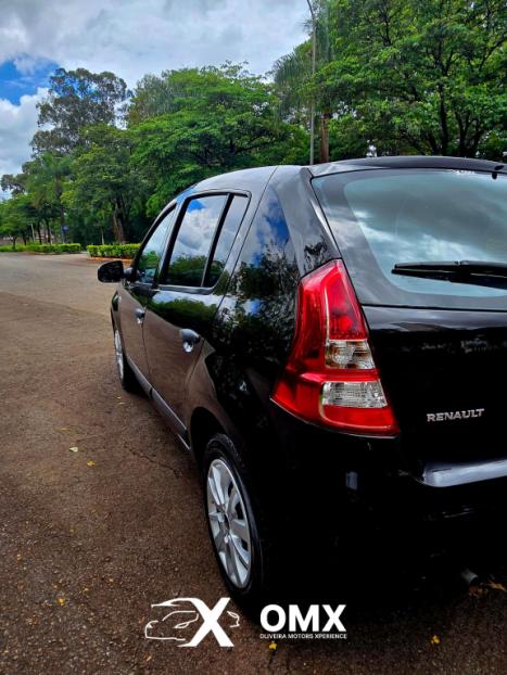 RENAULT Sandero 1.6 4P FLEX EXPRESSION, Foto 2