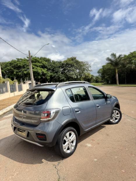 RENAULT Sandero 1.6 16V 4P FLEX STEPWAY, Foto 6