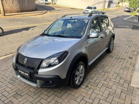 RENAULT Sandero 1.6 16V 4P FLEX STEPWAY AUTOM�TICO, Foto 3