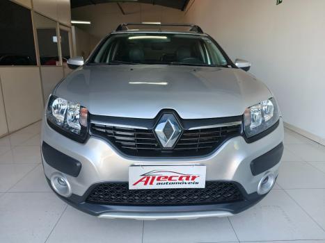 RENAULT Sandero 1.6 16V 4P FLEX SCE STEPWAY DINAMIQUE EASY-R AUTOMATIZADO, Foto 3