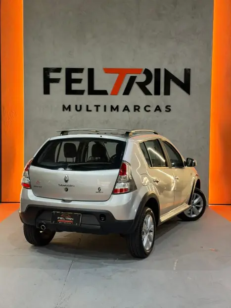 RENAULT Sandero 1.6 16V 4P FLEX STEPWAY, Foto 4