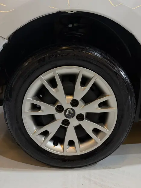 RENAULT Sandero 1.6 16V 4P FLEX SCE ZEN, Foto 10