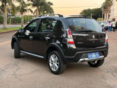 RENAULT Sandero 1.6 16V 4P FLEX STEPWAY, Foto 4