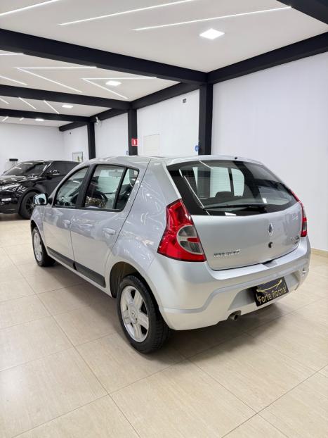 RENAULT Sandero 1.6 16V 4P FLEX PRIVILEGE, Foto 9