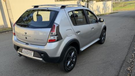 RENAULT Sandero 1.6 16V 4P FLEX STEPWAY, Foto 4