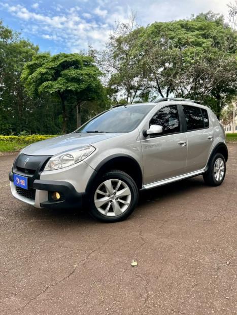 RENAULT Sandero 1.6 16V 4P FLEX STEPWAY AUTOMÁTICO, Foto 1