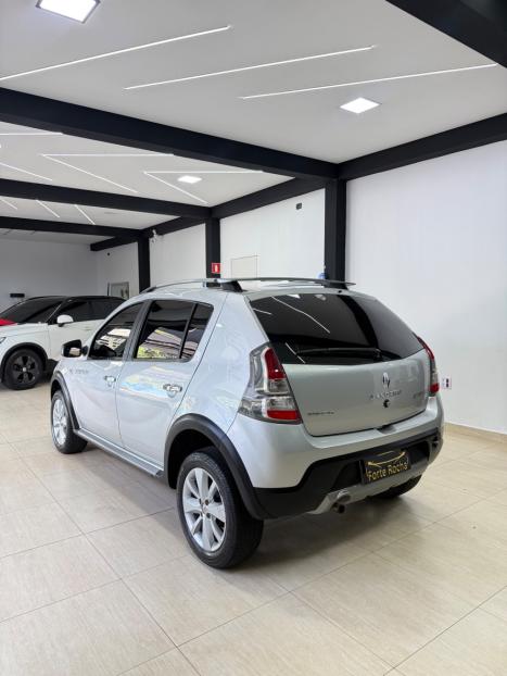 RENAULT Sandero 1.6 16V 4P FLEX SCE STEPWAY, Foto 3