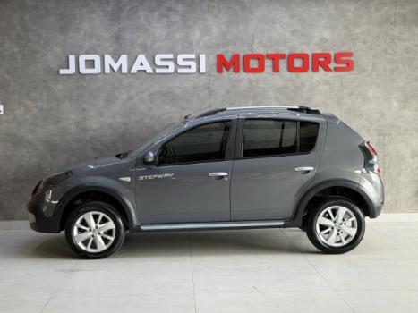 RENAULT Sandero 1.6 16V 4P FLEX STEPWAY, Foto 4