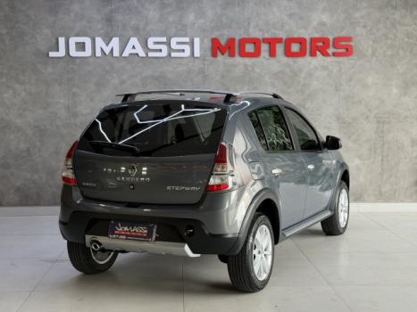 RENAULT Sandero 1.6 16V 4P FLEX STEPWAY, Foto 8