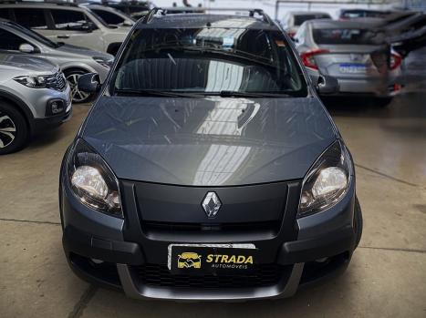 RENAULT Sandero , Foto 3