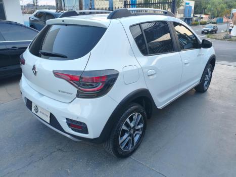RENAULT Stepway 1.6 16V 4P FLEX ICONIC X-TONIC AUTOM�TICO CVT, Foto 6