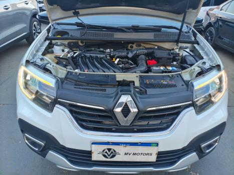 RENAULT Stepway 1.6 16V 4P FLEX ICONIC X-TONIC AUTOM�TICO CVT, Foto 10