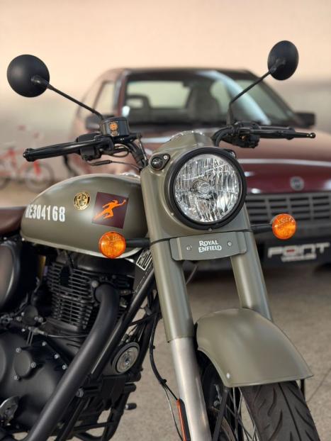 ROYAL ENFIELD Classic 350 ABS, Foto 4