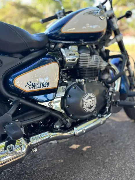 ROYAL ENFIELD Super Meteor 650 CELESTIAL, Foto 6