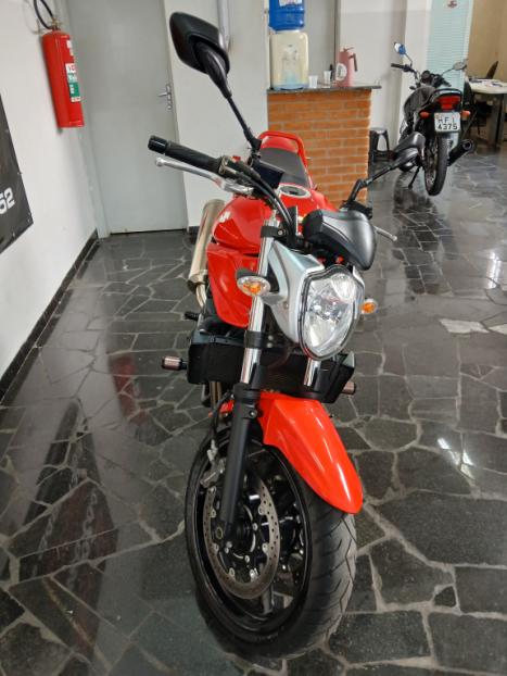 SUZUKI Bandit 650 N, Foto 3
