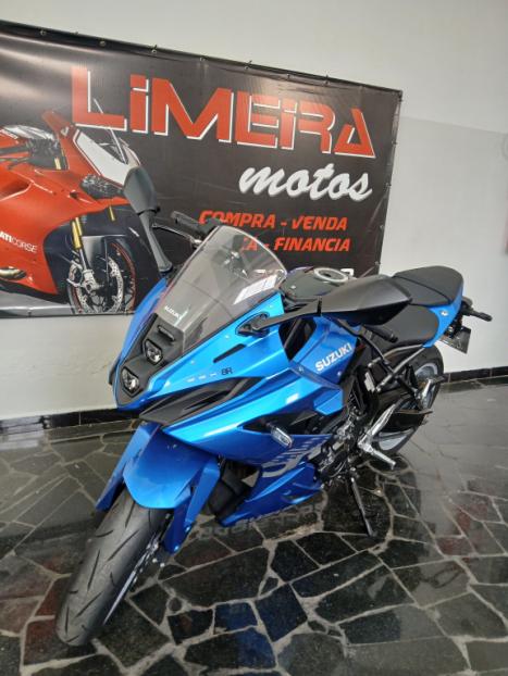SUZUKI GSX-8R , Foto 4