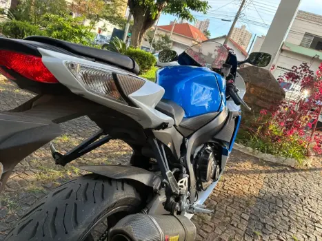 SUZUKI GSX-R 750 Srad MOTO GP, Foto 12