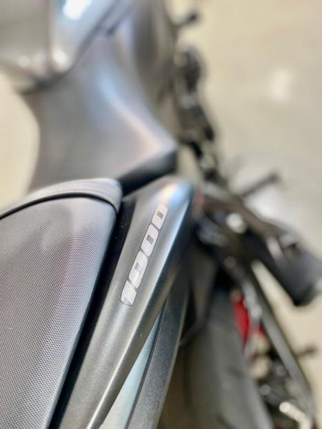 SUZUKI GSX-S 1000 A, Foto 9