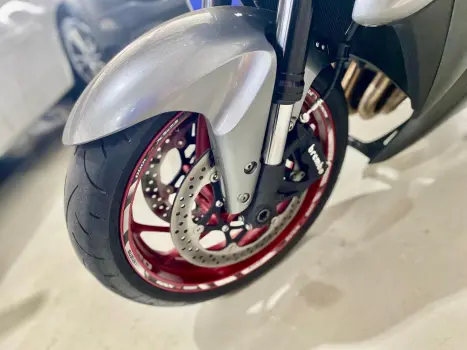 SUZUKI GSX-S 1000 A, Foto 13