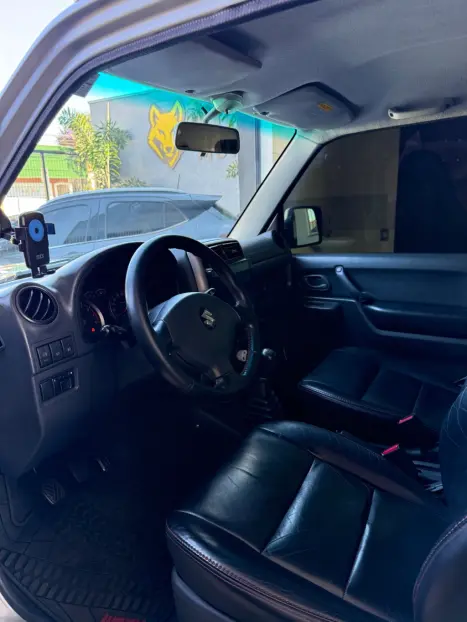 SUZUKI Jimny 1.3 16V 4 ALL 4X4, Foto 9