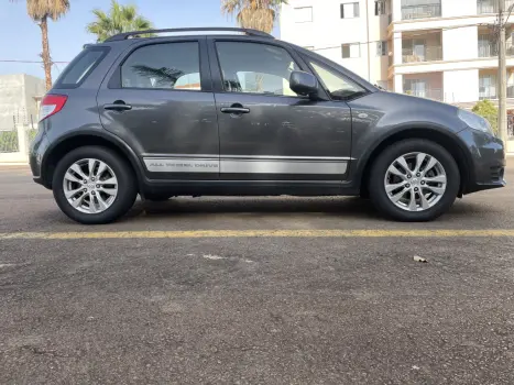 SUZUKI SX4 2.0 16V 4P 4X4 AUTOMTICO, Foto 3