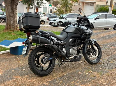 SUZUKI V-Strom DL 650 ABS, Foto 4