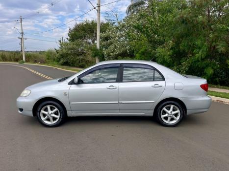 TOYOTA Corolla 1.6 16V 4P XLI, Foto 2
