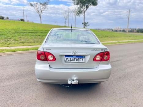 TOYOTA Corolla 1.6 16V 4P XLI, Foto 4