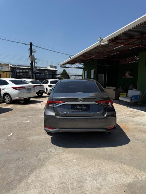 TOYOTA Corolla 1.6 16V 4P DX, Foto 4