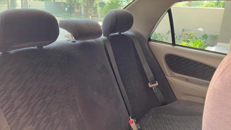 TOYOTA Corolla 1.8 16V 4P XEI, Foto 5